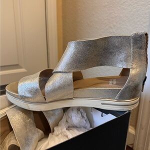 Eileen Fisher Metallic Silver Sandals